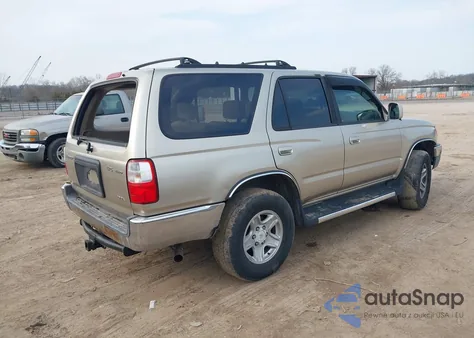 2001 Toyota 4Runner Sr5 V6 z USA, uszkodzony, nr VIN JT3HN86R710349171